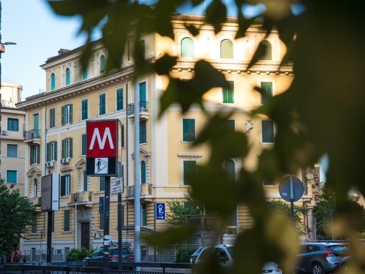 Pensión The Right Place - Roma
